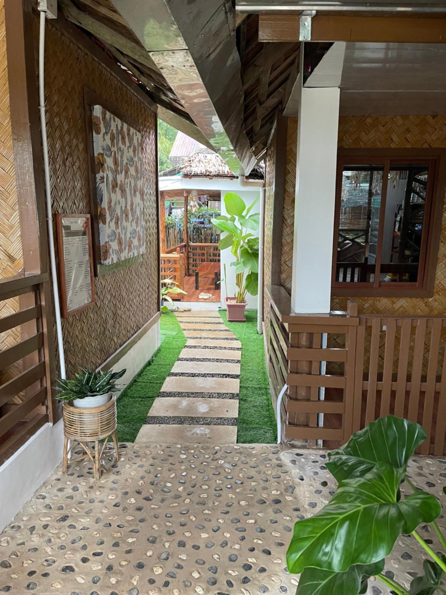 Nay Carmen Pension House Port Barton Itaytay Exterior photo