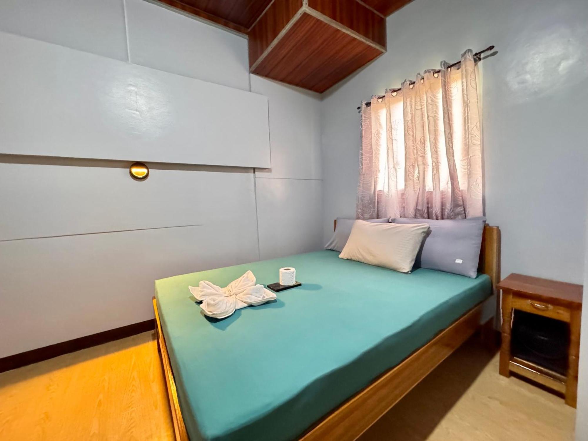 Nay Carmen Pension House Port Barton Itaytay Exterior photo